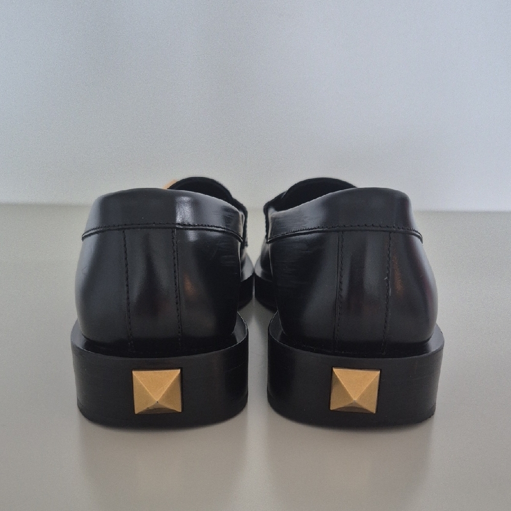 Valentino Garavani Women's Black Leather Loafers with Roman Studs, Size 38 - Picture 10 of 16